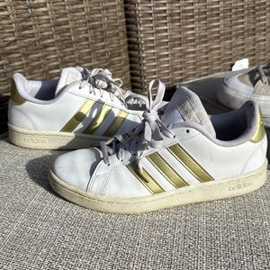 Adidas White and Gold Sneakers